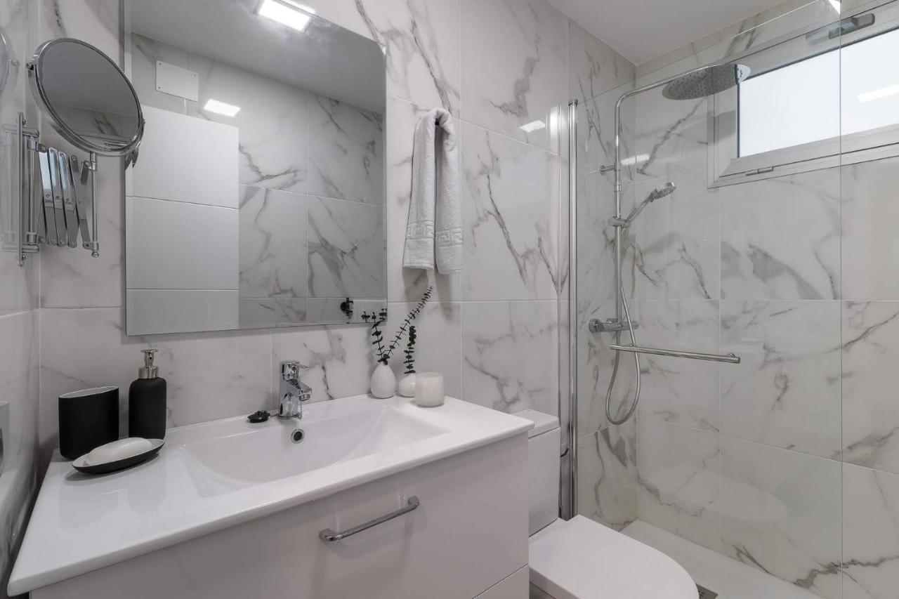 Flatguest Blue Sea - Canteras Beach - Balcony 라스팔마스 외부 사진